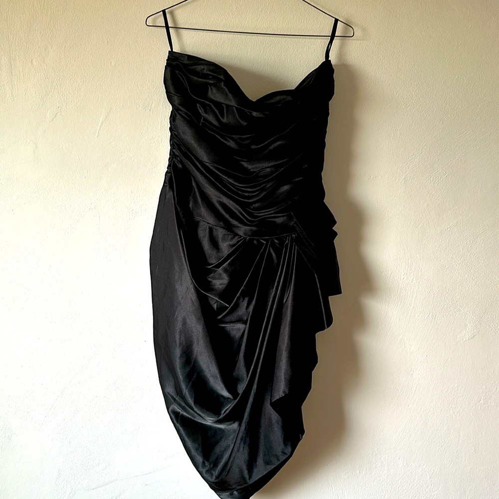 Black satin Jessica McClintock Size 12 strapless cocktail dress
